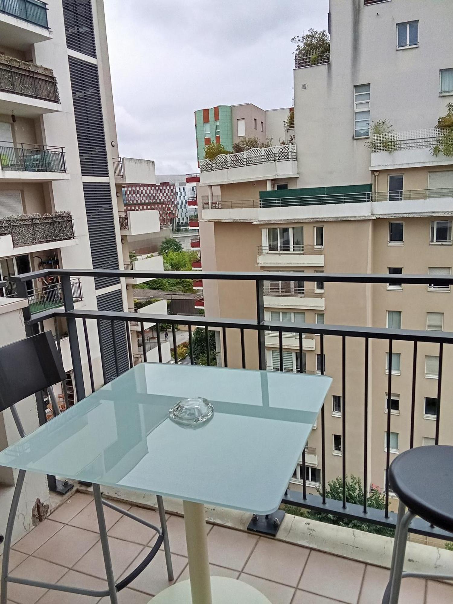 Studio Lumineux Courbevoie Ngoại thất bức ảnh